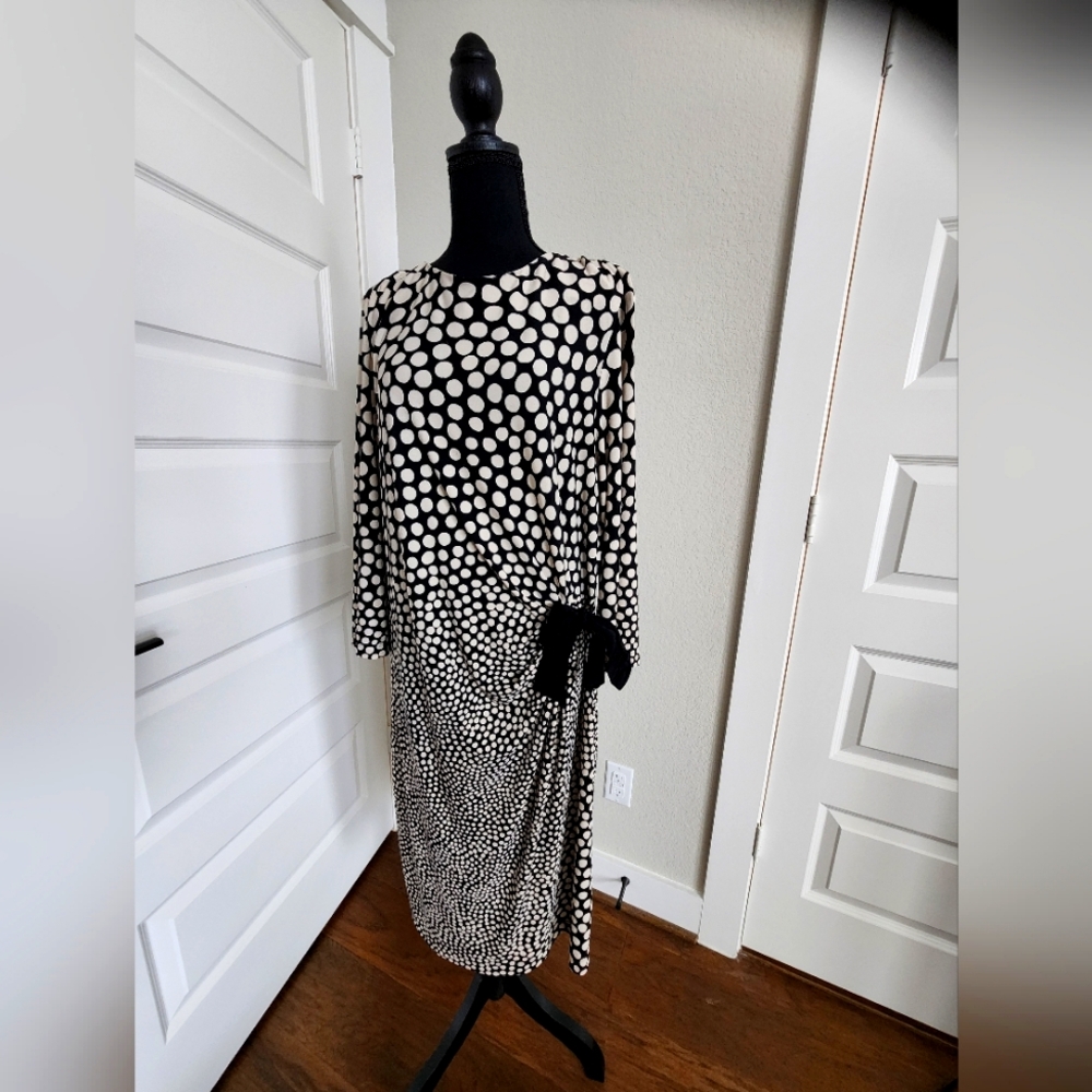 Taylor Dresses 16W Side Tie Polka Dot Dress